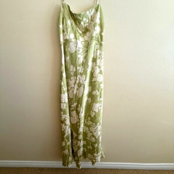 Abercrombie & Fitch Dresses & Skirts - abercrombie & fitch strapless dress XL